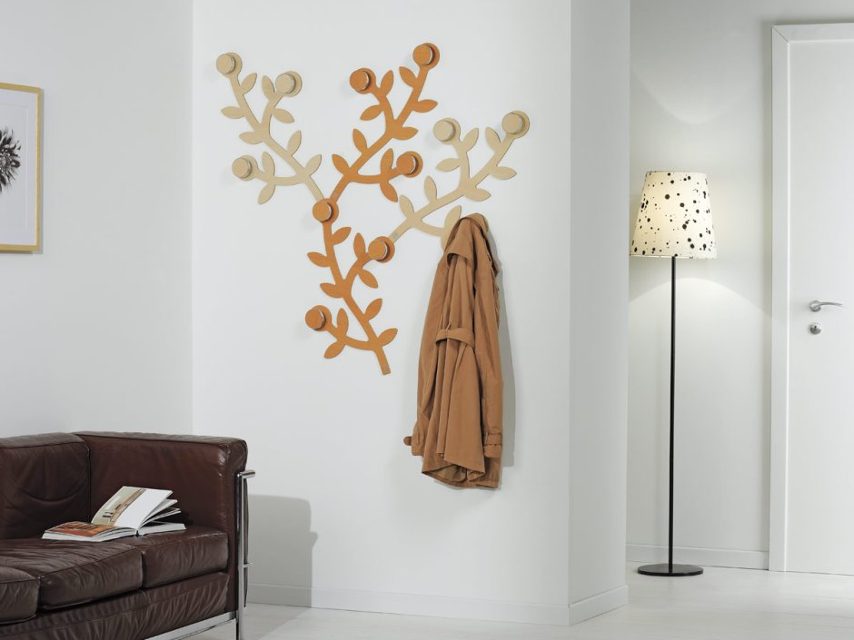 Дизайнерские вешалки в прихожую