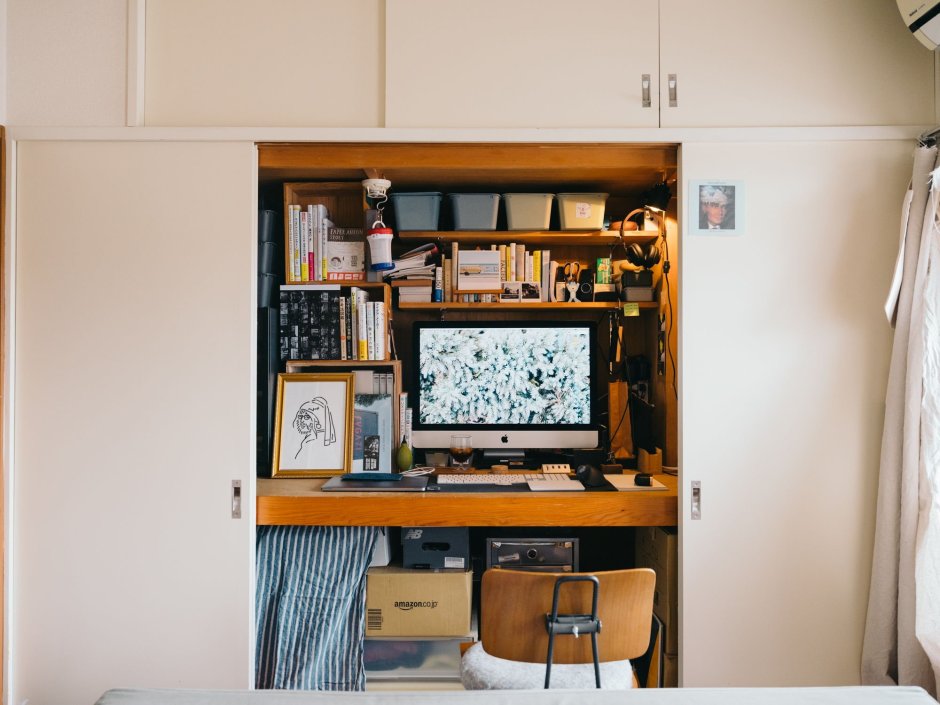 Рабочее место в шкафу прикол