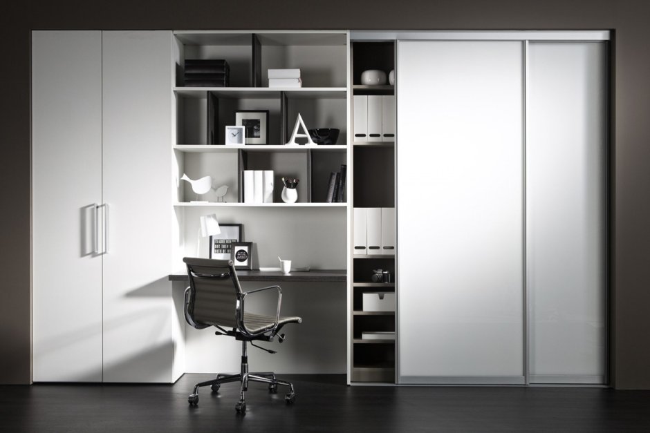 Шкаф купе со столом