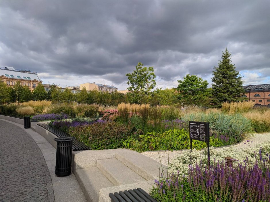 Травяной сад новая Голландия в Санкт-Петербурге