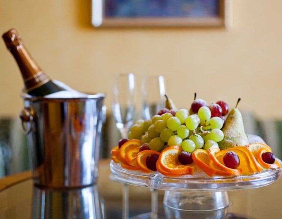 Поднос в интерьере