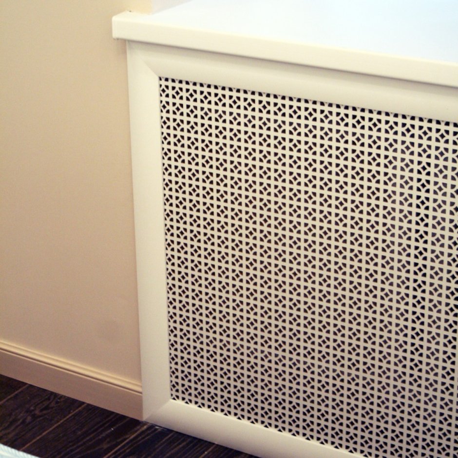 Резной экран на батарею