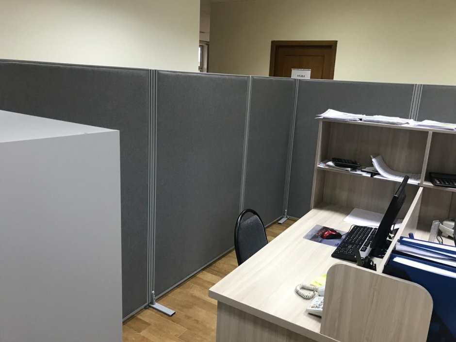 Разделить кабинки в офисе