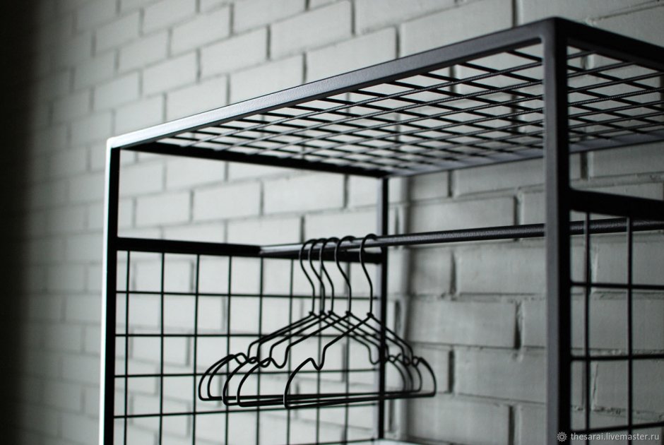 Вешалка настенная в стиле лофт