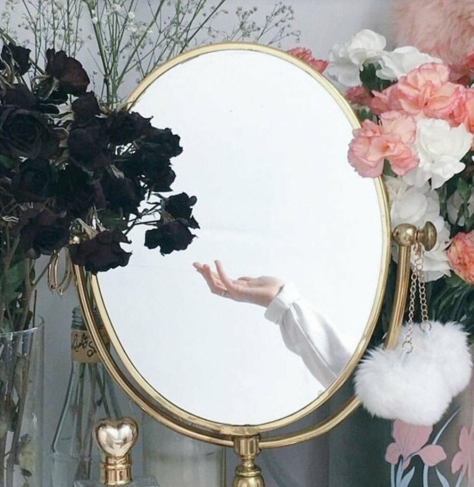 Украшение зеркала