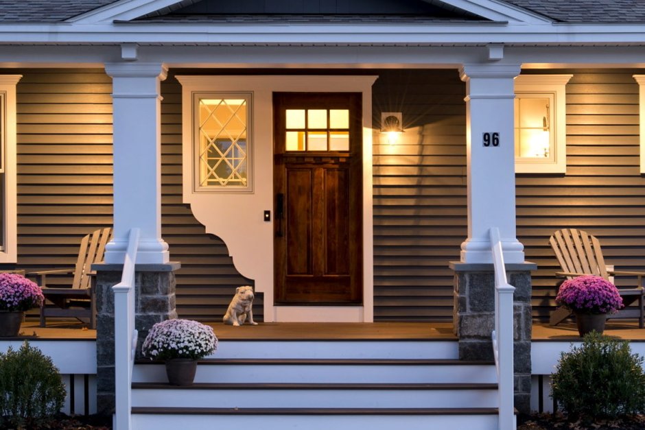 Крыльцо для частного дома