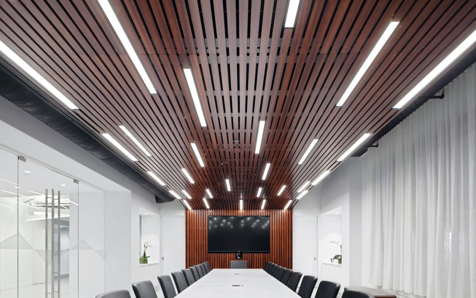 Освещение в офисе