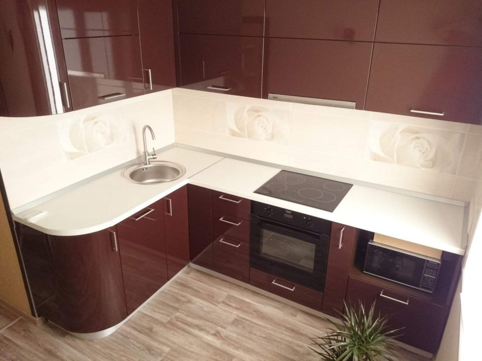 Кухонный гарнитур 6 кв.м угловой