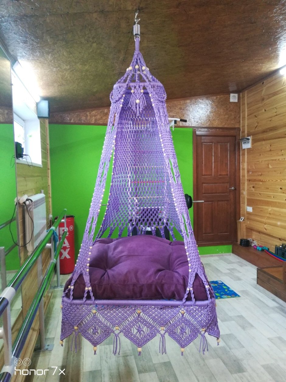 Подвесное кресло макраме