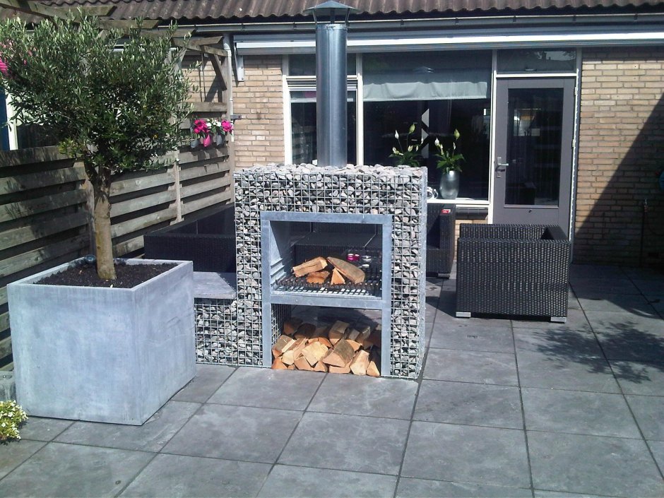 Барбекю из габионов