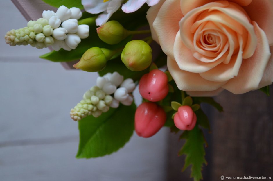 Холодный фарфор композиции в чашках