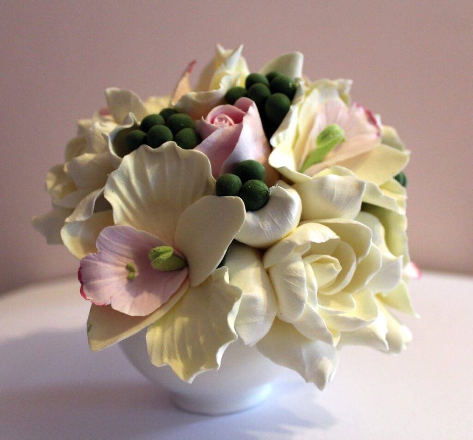 Цветочные композиции из холодного фарфора