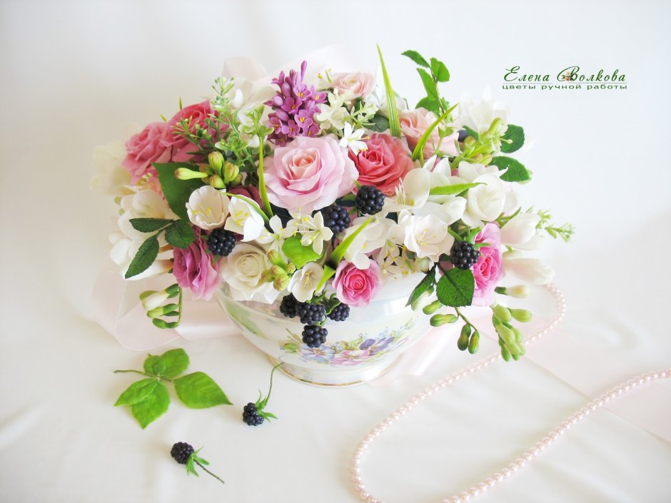 Цветочные композиции из глины