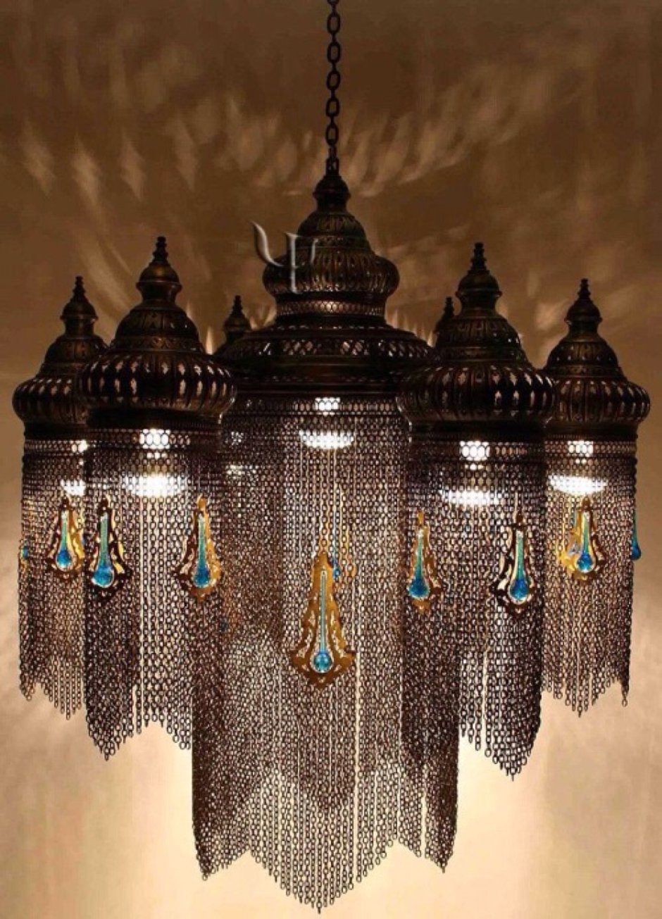 Люстра в деревенском стиле