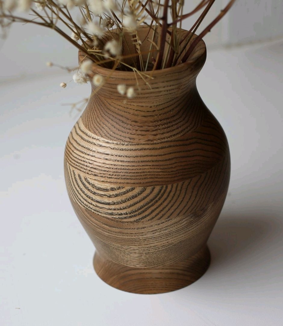 Ваза для цветов из дерева