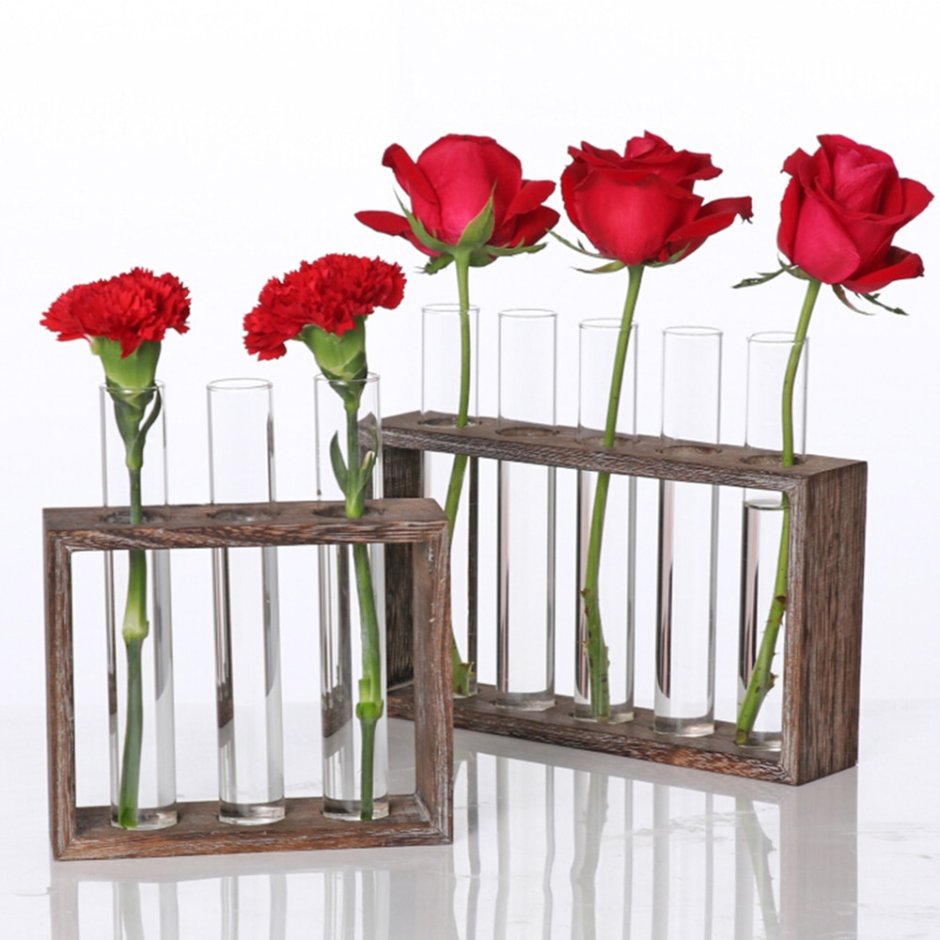 Деревянная ваза для цветов