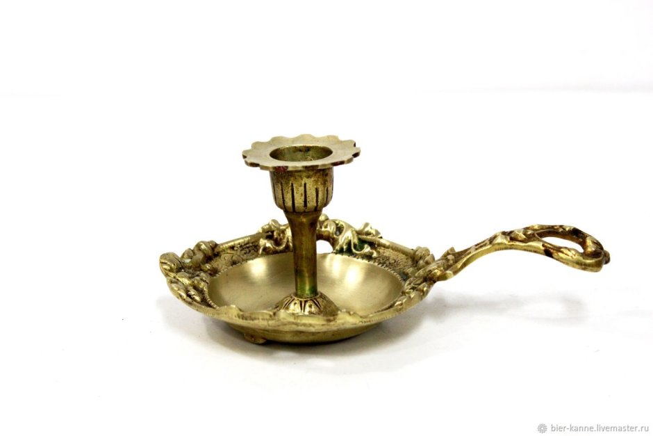 Подсвечник с ручкой