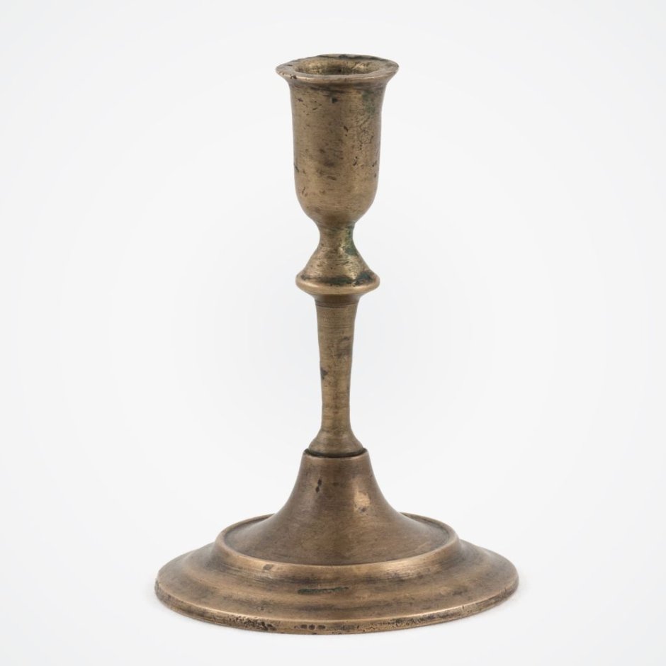 Подсвечник современный