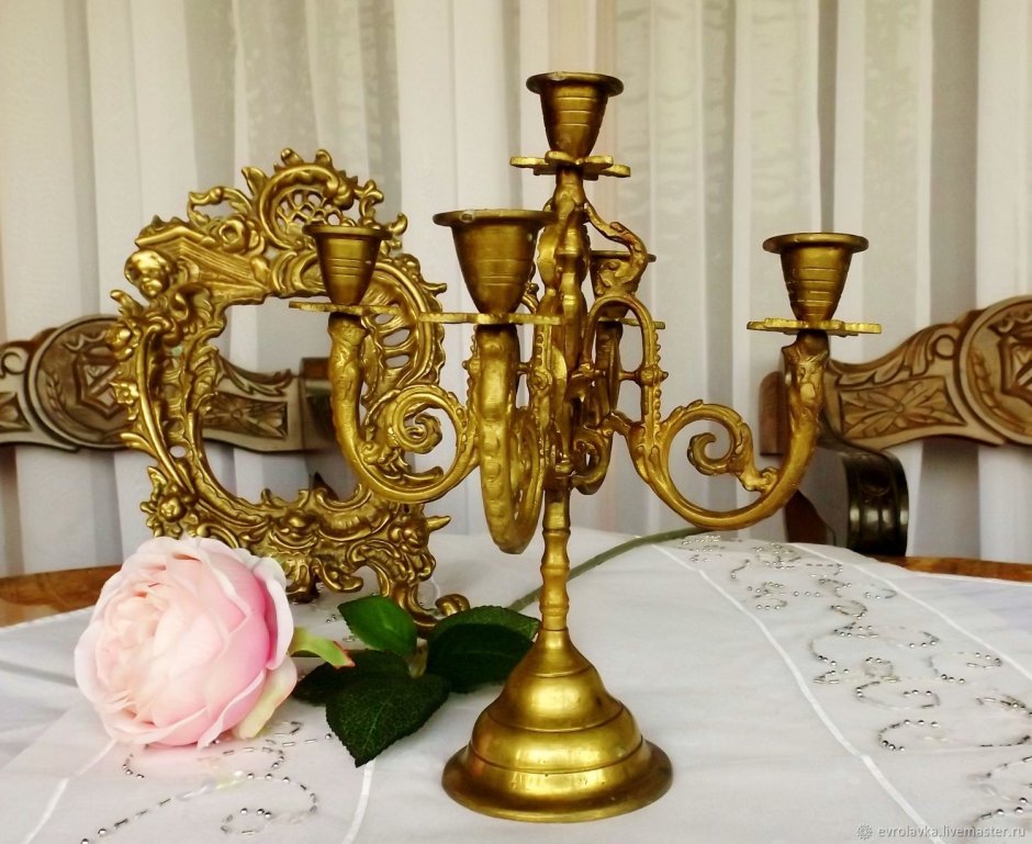 Латунный подсвечник