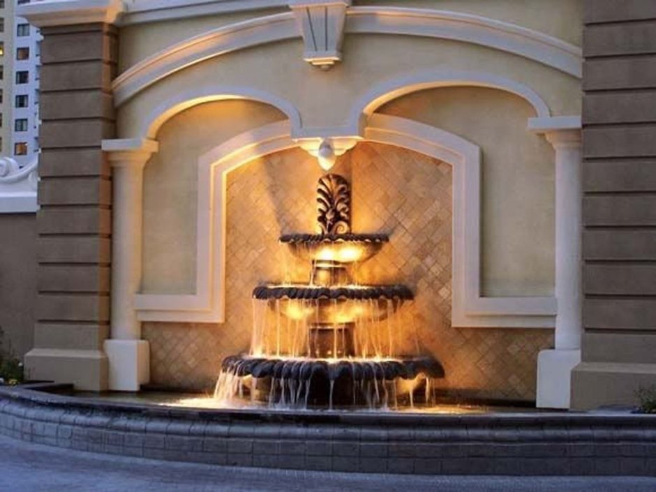 Стенные фонтаны