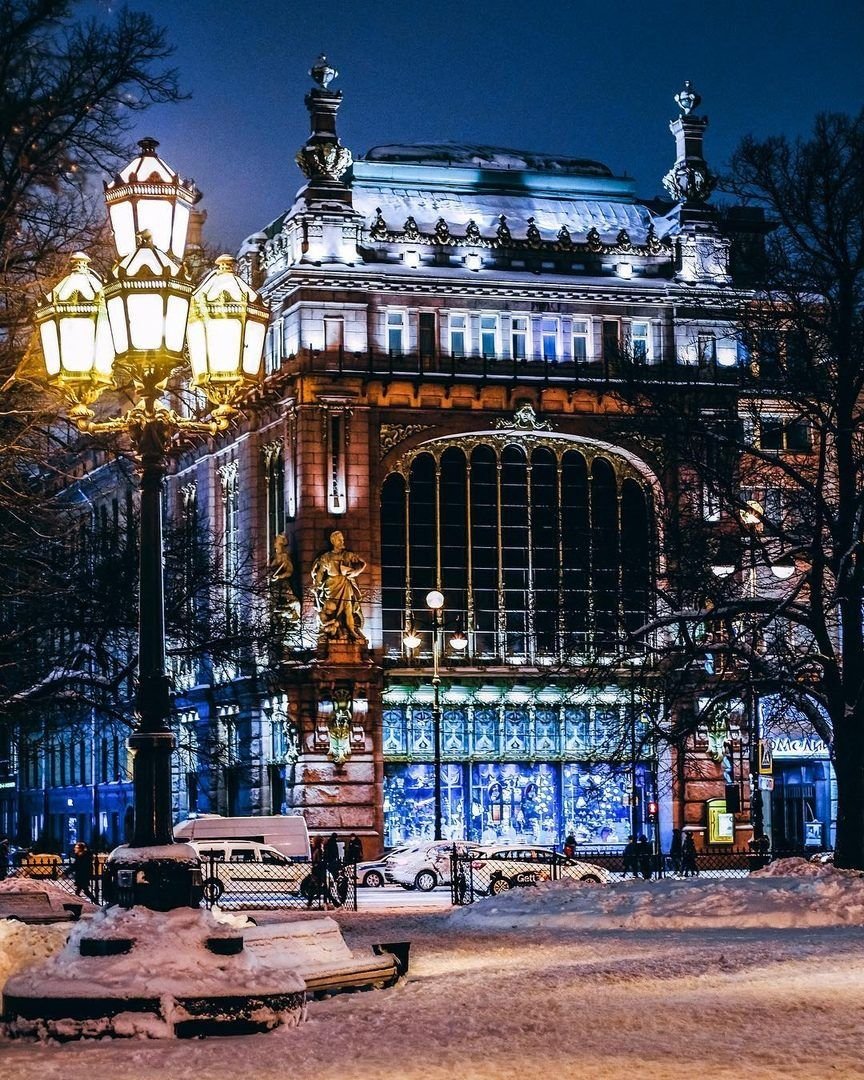 Торговый дом Купцов Елисеевых Питер