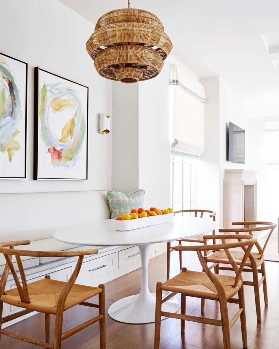 Панно над обеденным столом