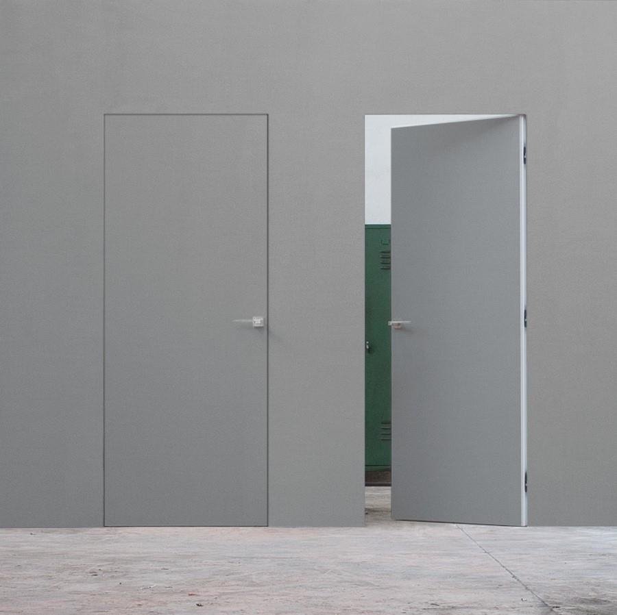 Скрытые распашные двери