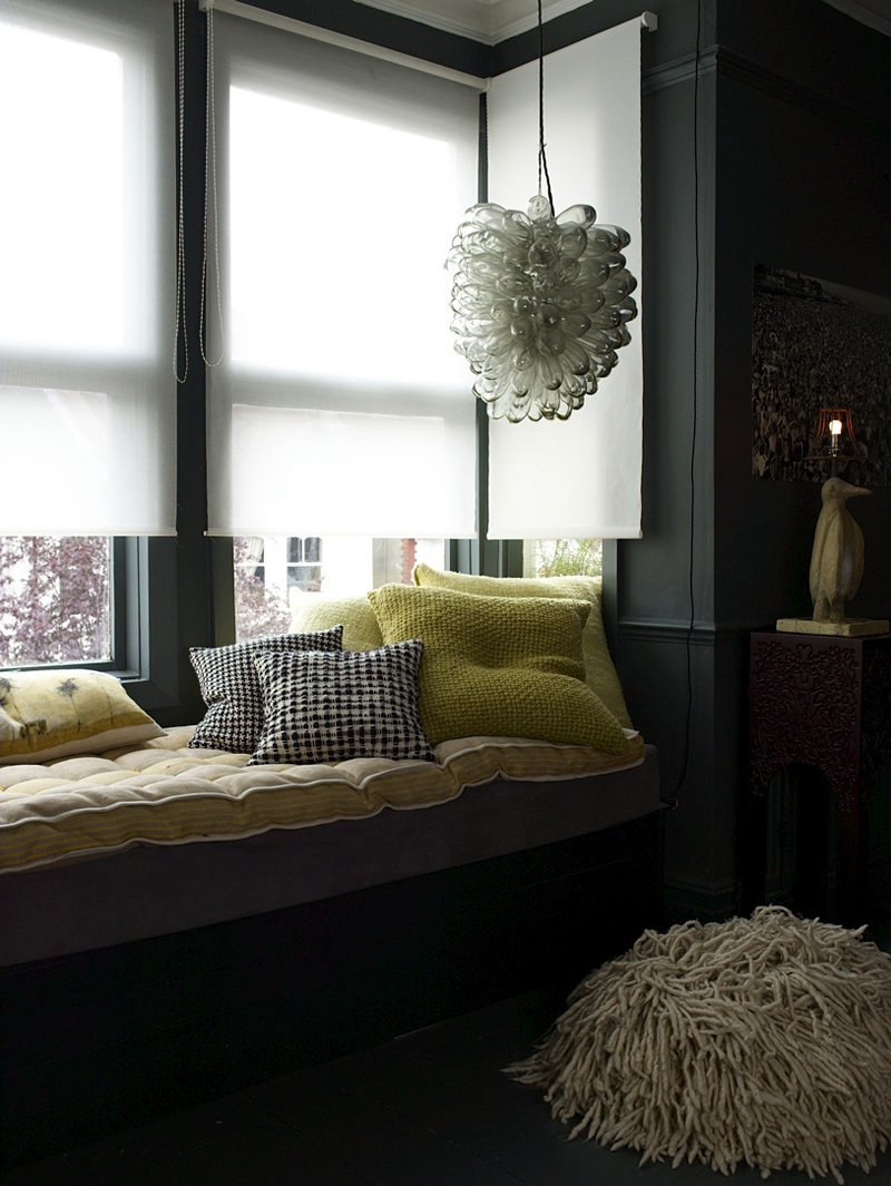 Разноцветные подушки лофт