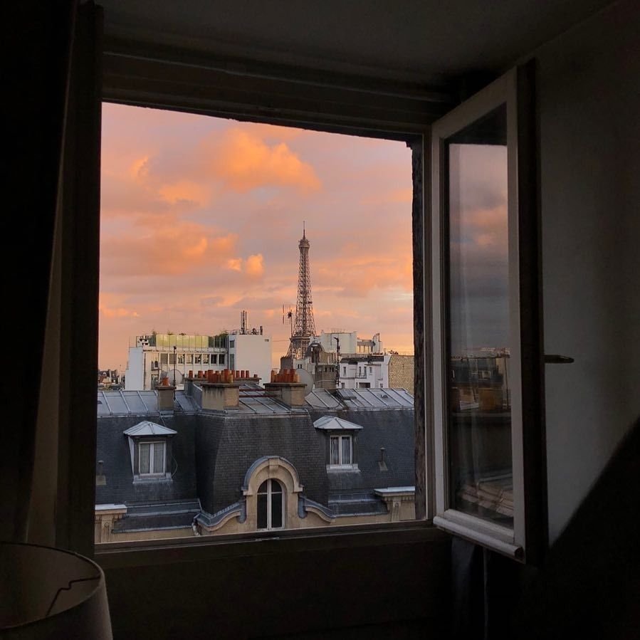 Париж утро роскошь