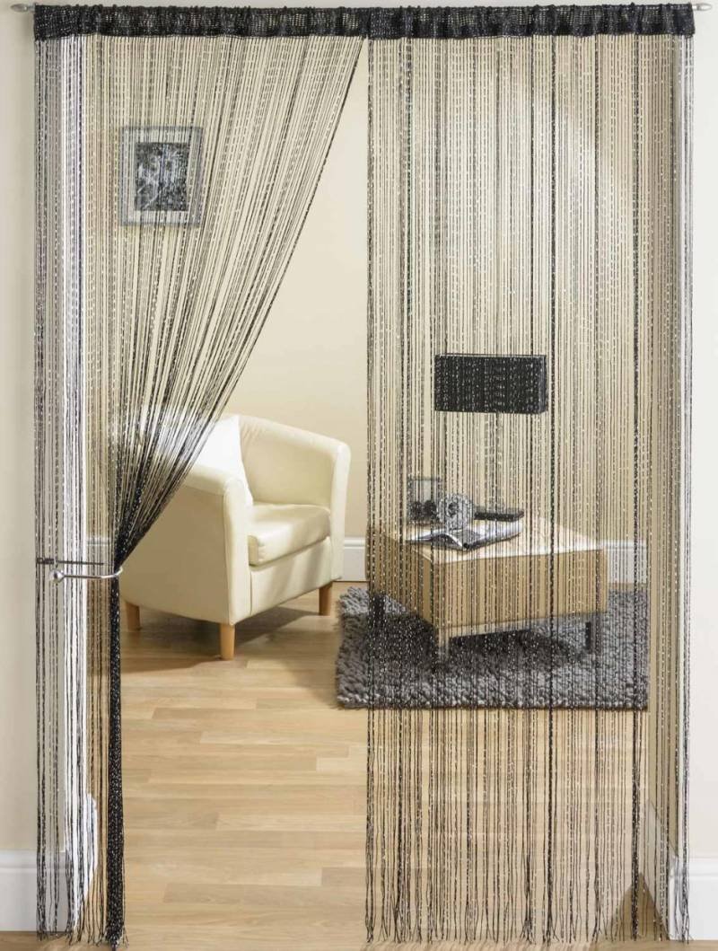 Шторы на дверной проем