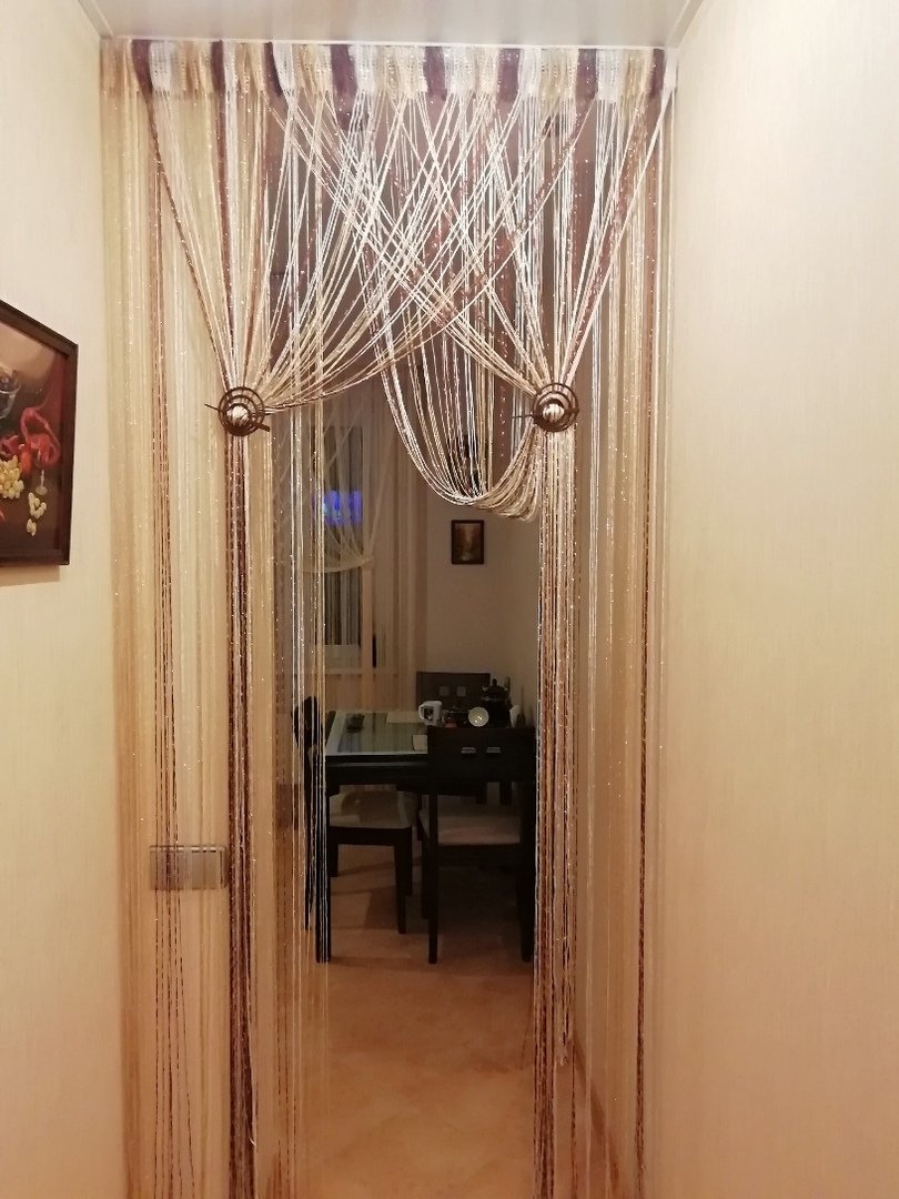 Шторы на кухонное окно с балконом