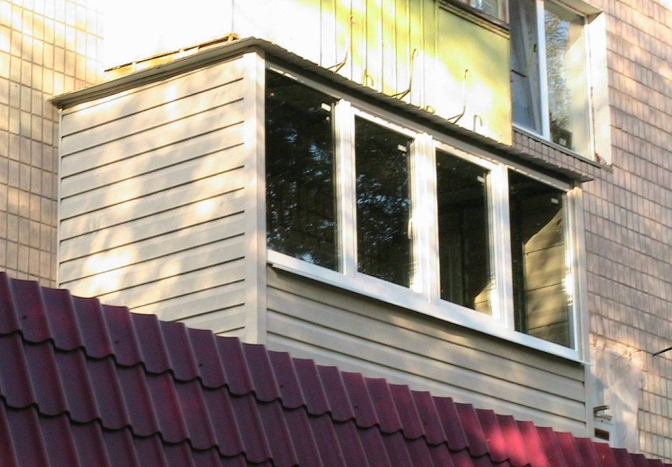 Внешняя отделка балкона