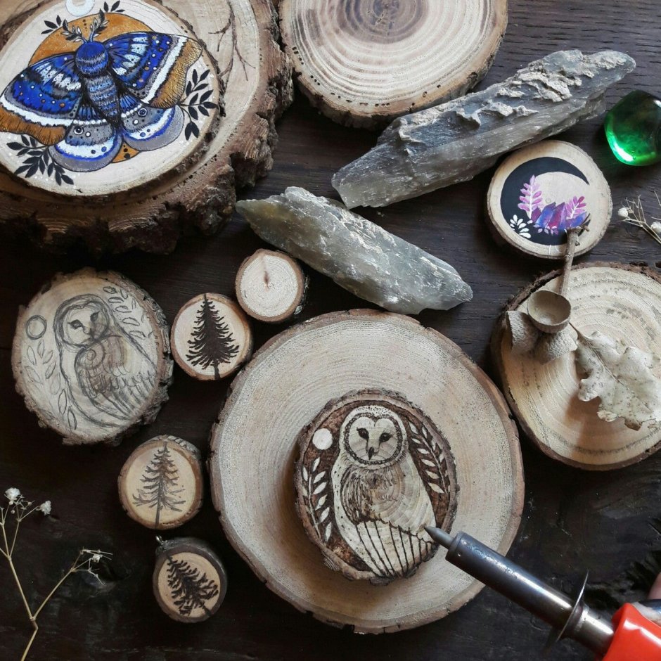 Резьба на спиле дерева