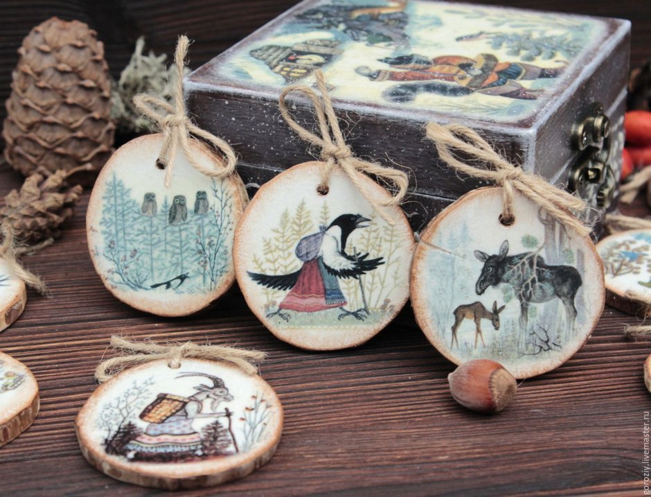 Декупаж деревянных елочных игрушек