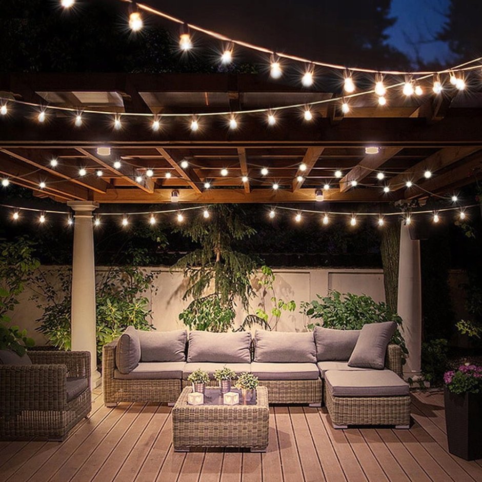 Освещение потолка в деревянном доме