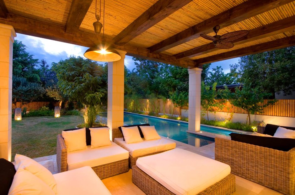 Вечернее освещение в интерьере