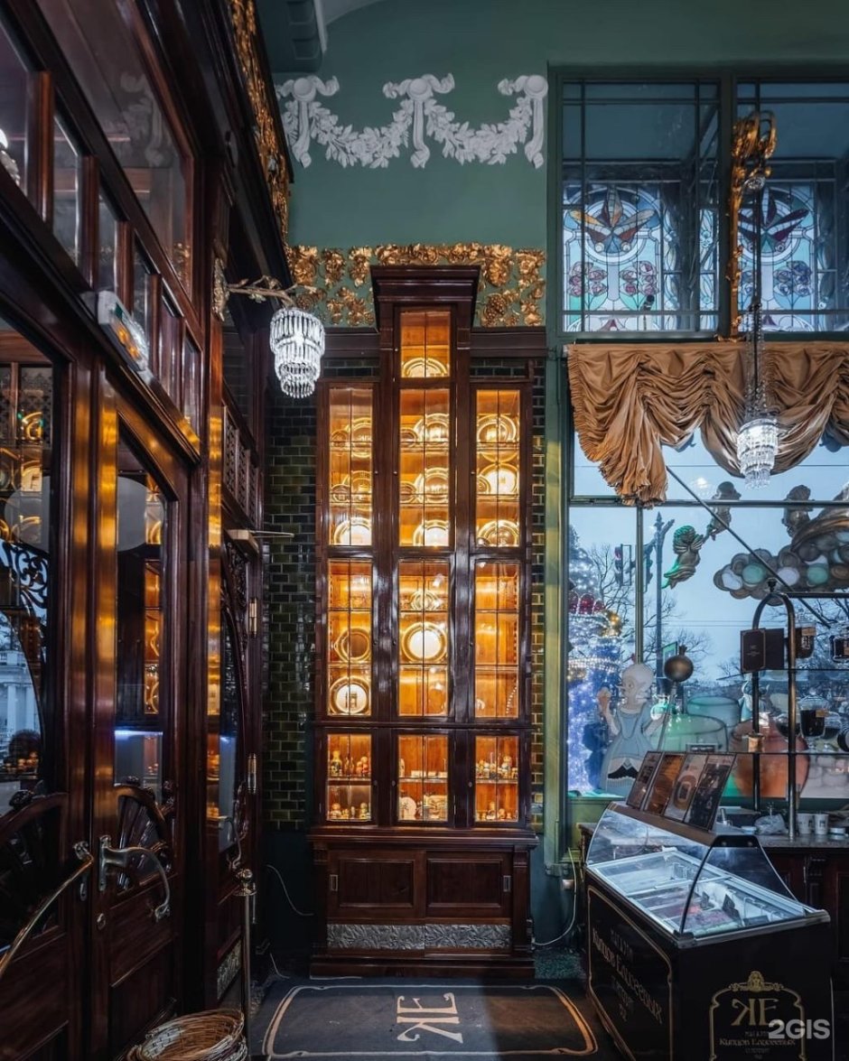 Магазин Купцов Елисеевых Невский проспект 56