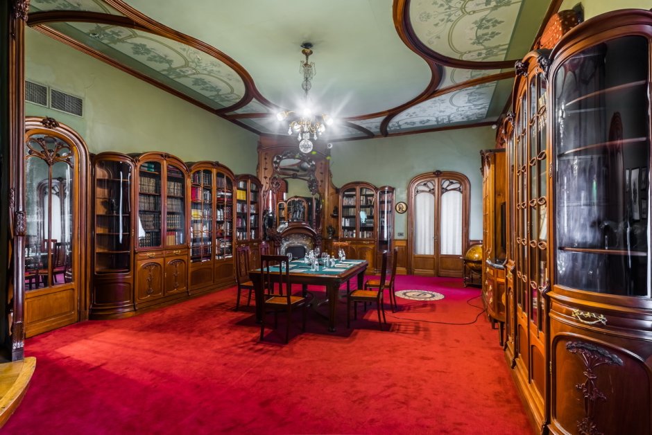 Особняк купца Елисеева в Санкт-Петербурге