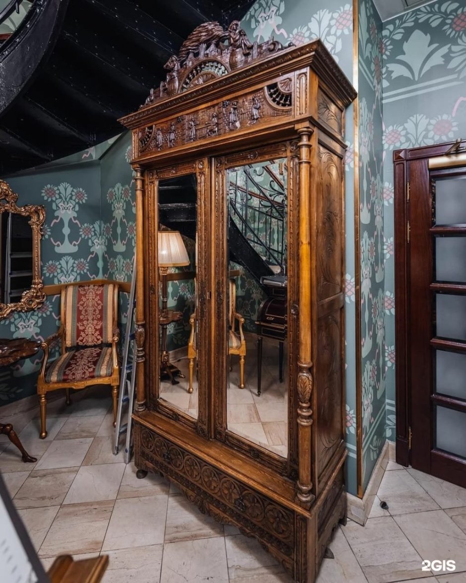 Дом Елисеевых в Санкт-Петербурге. Купцов Санкт-Петербурге