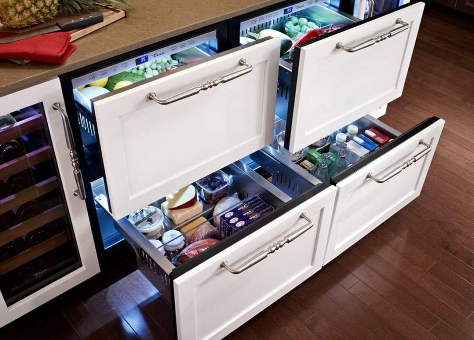 Встроенный холодильник в интерьере
