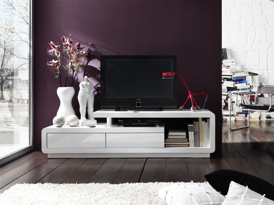 Подвесная полка под телевизор