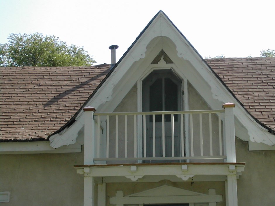 Мансардные панорамные окна