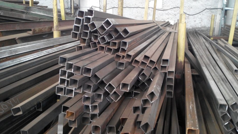 Труба профильная 40х20х1.5 ст2пс 3м