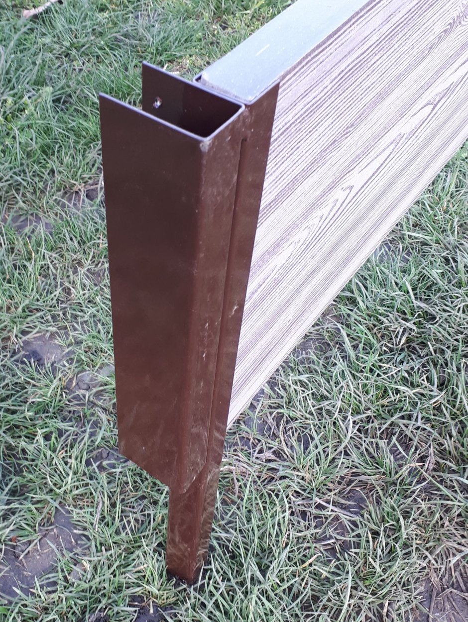 Угловой (стыковочный) элемент- шарнир для грядки Holzhof 30х225мм