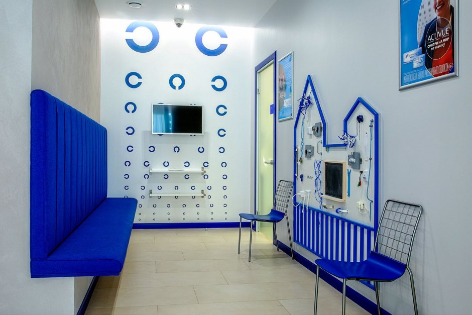 Современный салон оптики