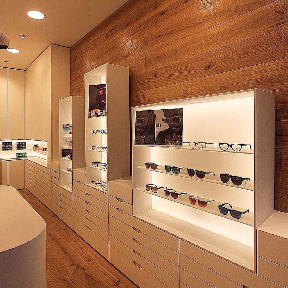 Витрины для оптики салона