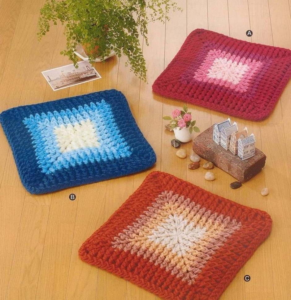 Вязаные пледы крючком Бабушкин квадрат со схемами