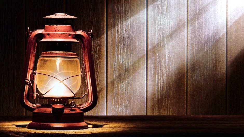 Старинная керосиновая лампа Эстетика