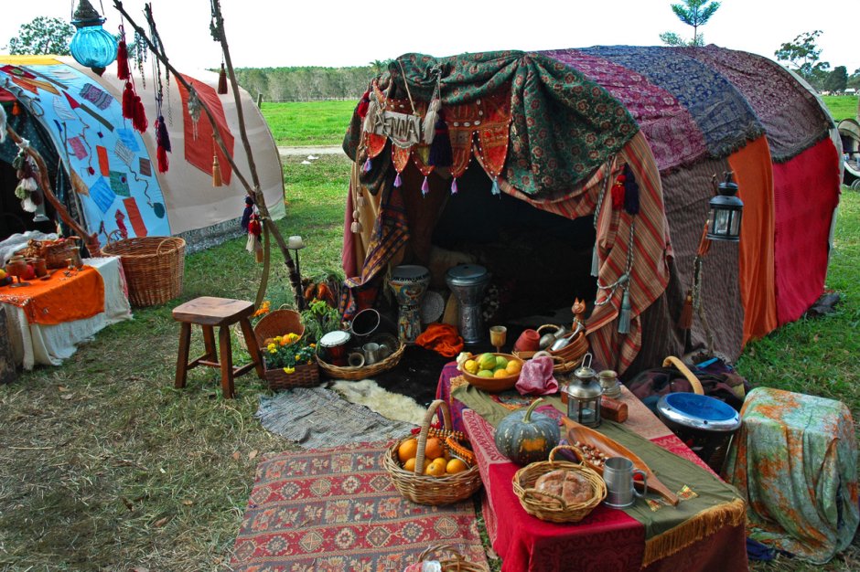 Цыганский шатер