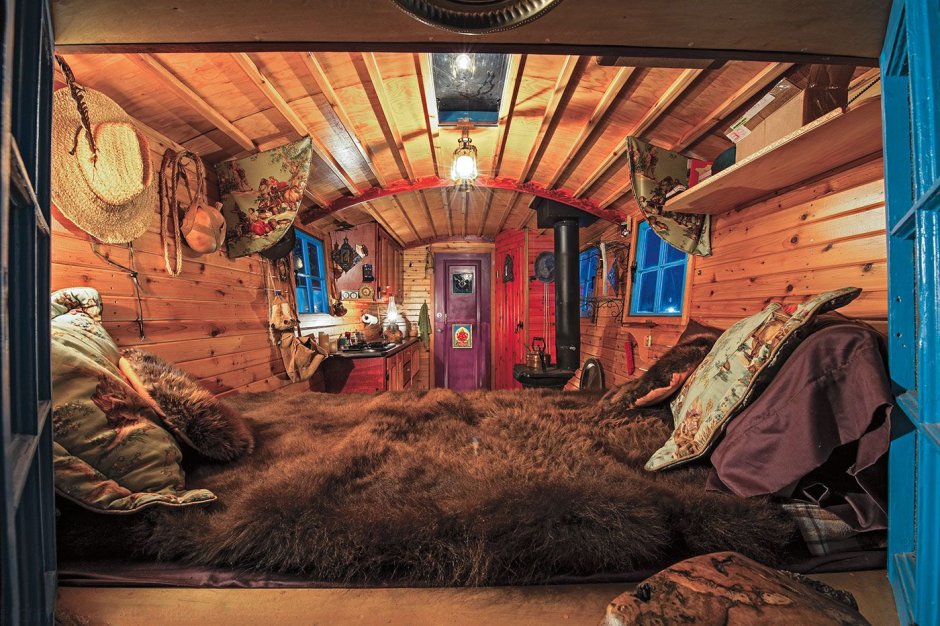 Вардо Кибитка изнутри